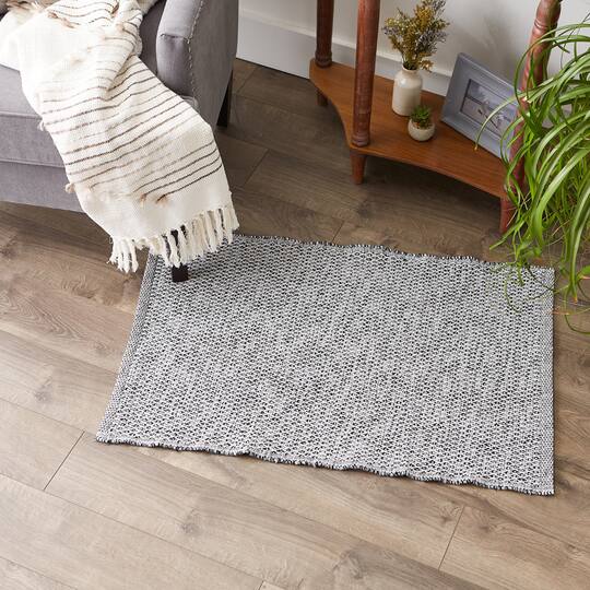 DII® Diamond Handwoven Recycled Yarn Rug